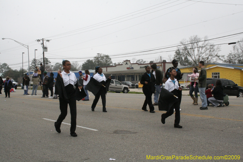 Krewe-of-Claude-Slidell-Mardi-Gras-2009-0193