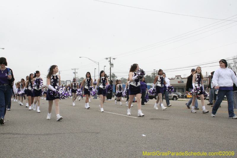 Krewe-of-Claude-Slidell-Mardi-Gras-2009-0204