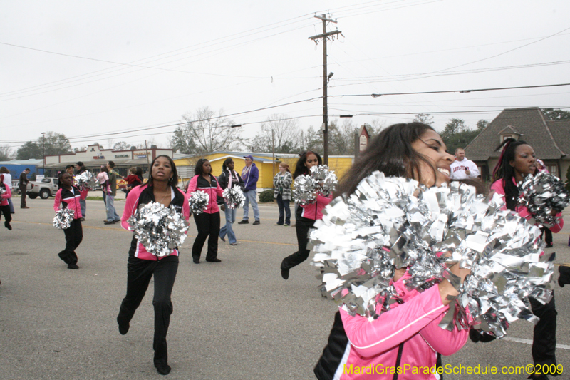 Krewe-of-Claude-Slidell-Mardi-Gras-2009-0253