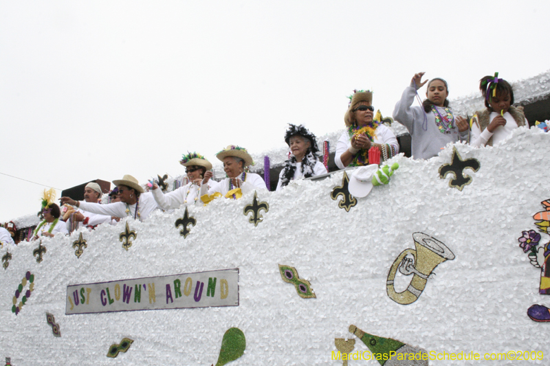 Krewe-of-Claude-Slidell-Mardi-Gras-2009-0264