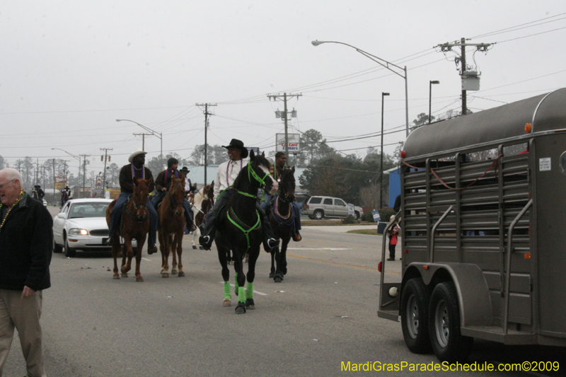 Krewe-of-Claude-Slidell-Mardi-Gras-2009-0276