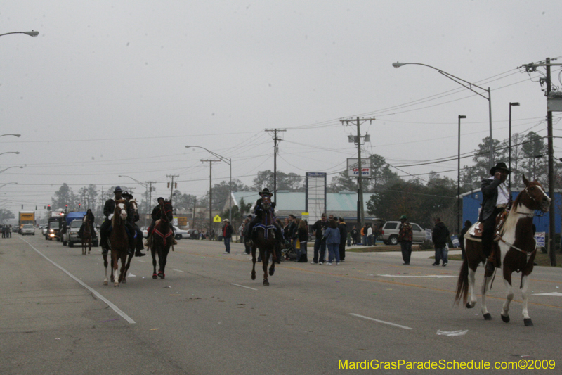 Krewe-of-Claude-Slidell-Mardi-Gras-2009-0280