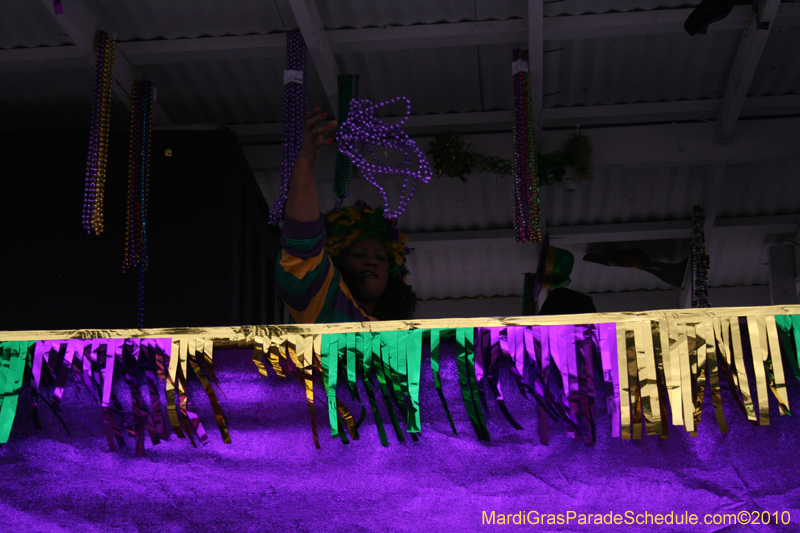 2010-Krewe-of-Claude-Mardi-Gras-Slidell-1062