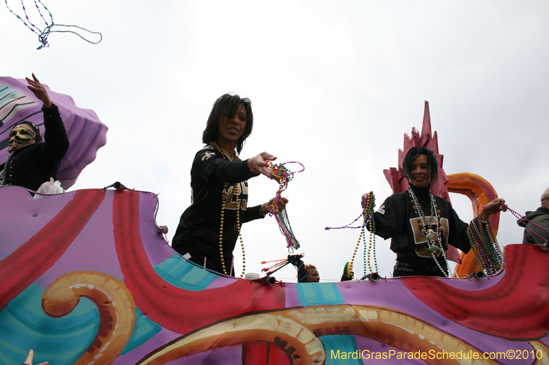 2010-Krewe-of-Claude-Mardi-Gras-Slidell-1085