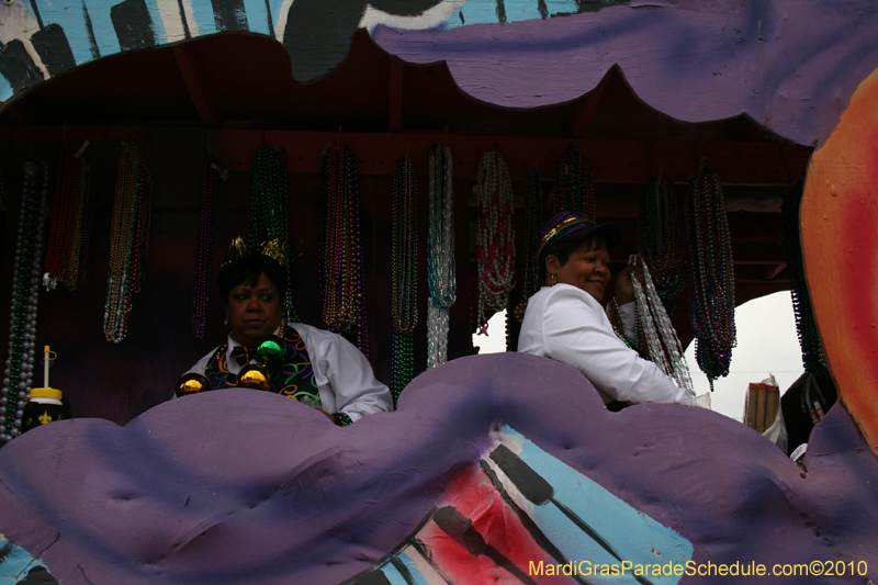 2010-Krewe-of-Claude-Mardi-Gras-Slidell-1101