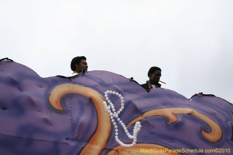 2010-Krewe-of-Claude-Mardi-Gras-Slidell-1103