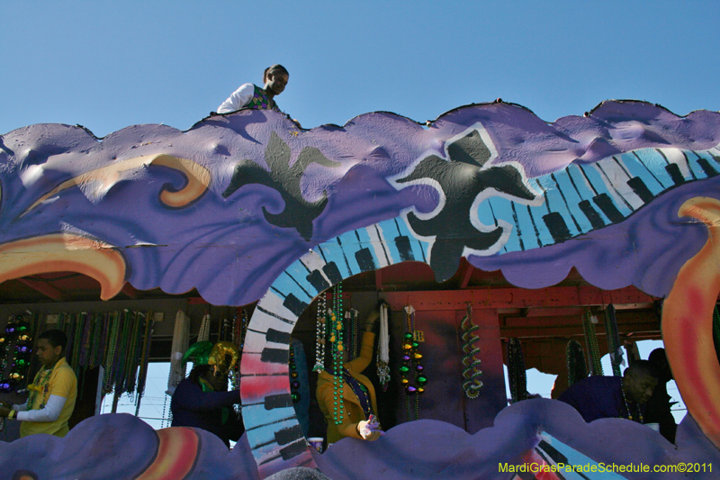 Krewe-of-Claude-2011-0155