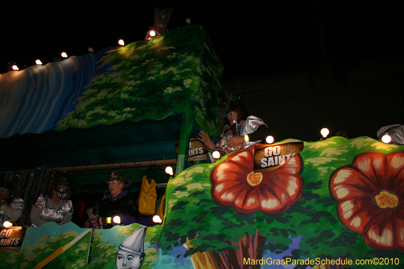 Krewe-of-Cleopatra-2010-Westbank-Mardi-Gras-2772