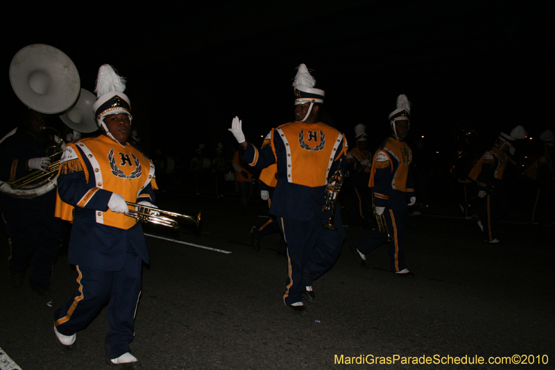 Krewe-of-Cleopatra-2010-Westbank-Mardi-Gras-2786