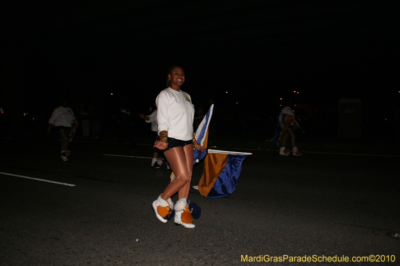 Krewe-of-Cleopatra-2010-Westbank-Mardi-Gras-2789