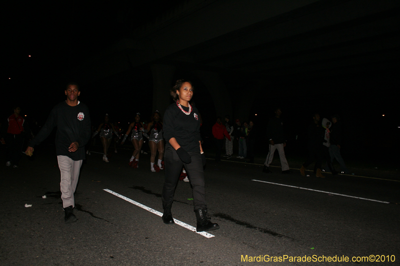 Krewe-of-Cleopatra-2010-Westbank-Mardi-Gras-2810