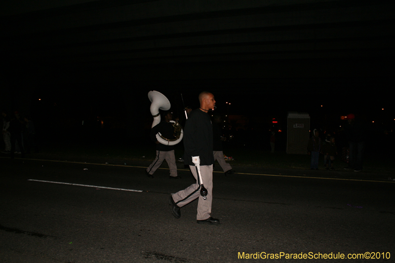 Krewe-of-Cleopatra-2010-Westbank-Mardi-Gras-2814