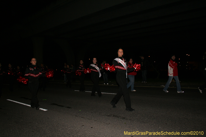 Krewe-of-Cleopatra-2010-Westbank-Mardi-Gras-2828