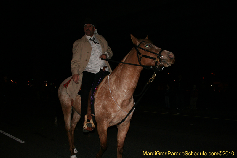 Krewe-of-Cleopatra-2010-Westbank-Mardi-Gras-2854