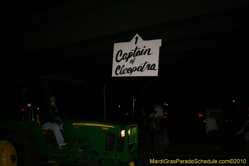 Krewe-of-Cleopatra-2010-Westbank-Mardi-Gras-2885