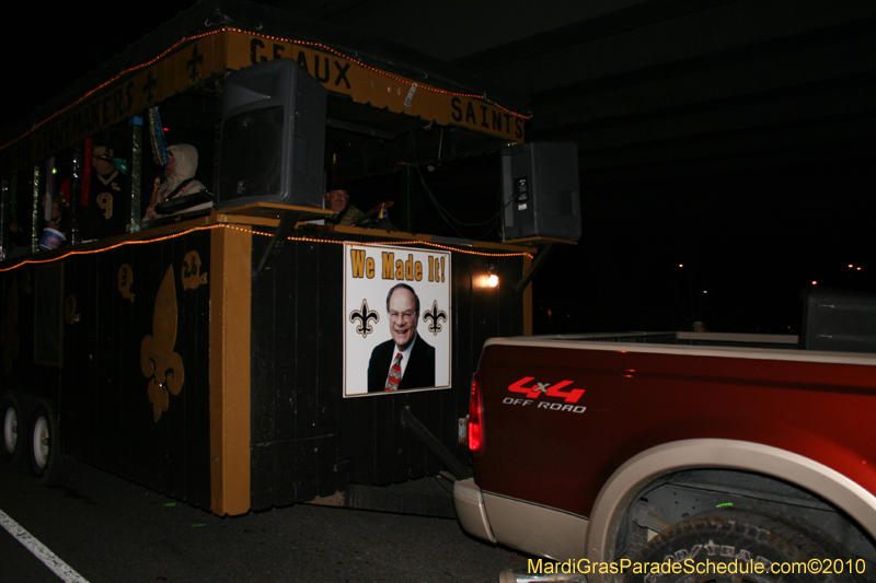 Krewe-of-Cleopatra-2010-Westbank-Mardi-Gras-2914