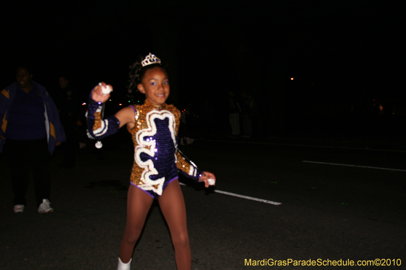 Krewe-of-Cleopatra-2010-Westbank-Mardi-Gras-2954