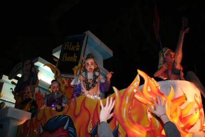 LE-KREWE-D'ETAT-2008-Mardi-Gras-New-Orleans-0547