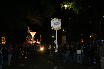 LE-KREWE-D'ETAT-2008-Mardi-Gras-New-Orleans-0570