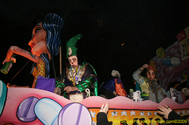 Le-Krewe-dEtat-presents-The-Dictator-Does-Broadway-for-Mardi-Gras-2009-New-Orleans-0521