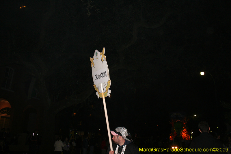 Le-Krewe-dEtat-presents-The-Dictator-Does-Broadway-for-Mardi-Gras-2009-New-Orleans-0543