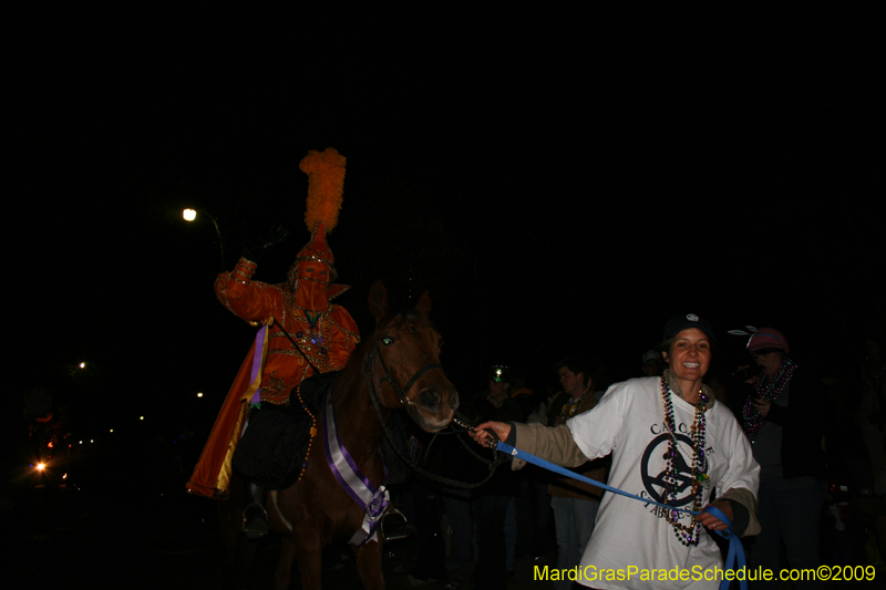 Le-Krewe-dEtat-presents-The-Dictator-Does-Broadway-for-Mardi-Gras-2009-New-Orleans-0566