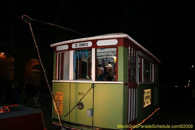 Le-Krewe-dEtat-presents-The-Dictator-Does-Broadway-for-Mardi-Gras-2009-New-Orleans-0614