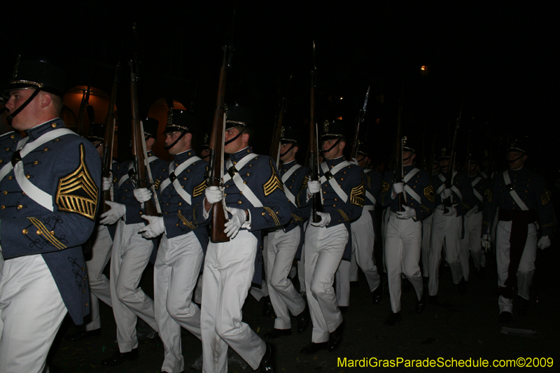 Le-Krewe-dEtat-presents-The-Dictator-Does-Broadway-for-Mardi-Gras-2009-New-Orleans-0628