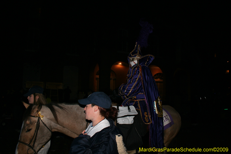 Le-Krewe-dEtat-presents-The-Dictator-Does-Broadway-for-Mardi-Gras-2009-New-Orleans-0671