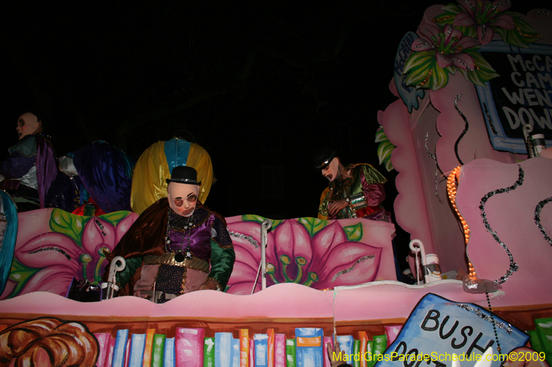 Le-Krewe-dEtat-presents-The-Dictator-Does-Broadway-for-Mardi-Gras-2009-New-Orleans-0700