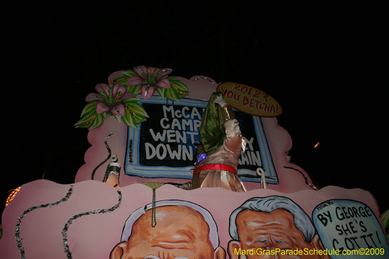 Le-Krewe-dEtat-presents-The-Dictator-Does-Broadway-for-Mardi-Gras-2009-New-Orleans-0701