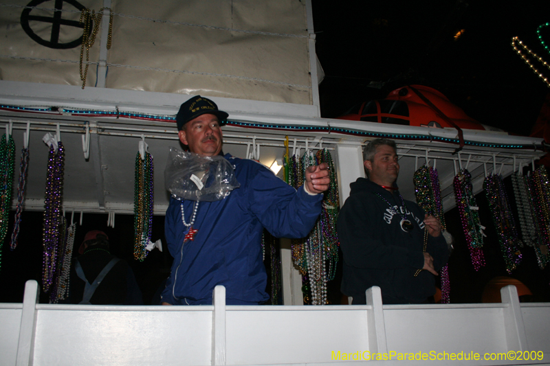 Le-Krewe-dEtat-presents-The-Dictator-Does-Broadway-for-Mardi-Gras-2009-New-Orleans-0786