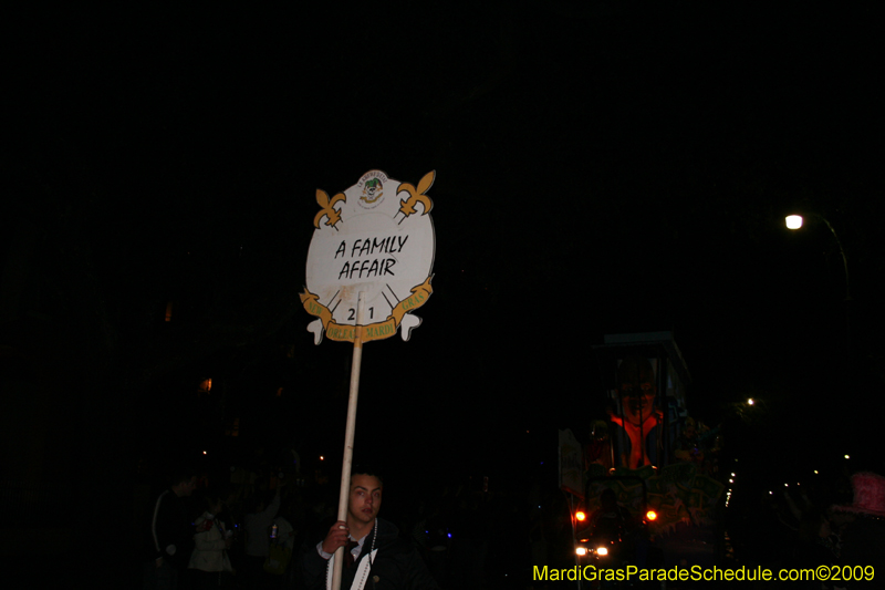 Le-Krewe-dEtat-presents-The-Dictator-Does-Broadway-for-Mardi-Gras-2009-New-Orleans-0798