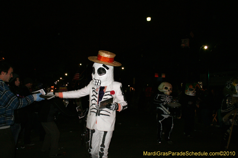 Le-Krewe-d'Etat-2010-Mardi-Gras-New-Orleans-6180