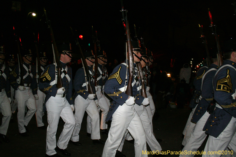 Le-Krewe-d'Etat-2010-Mardi-Gras-New-Orleans-6288