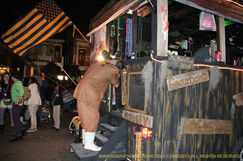 Le-Krewe-detat-2013-1209