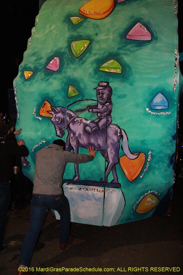 2016-le-Krewe-Detat-008646