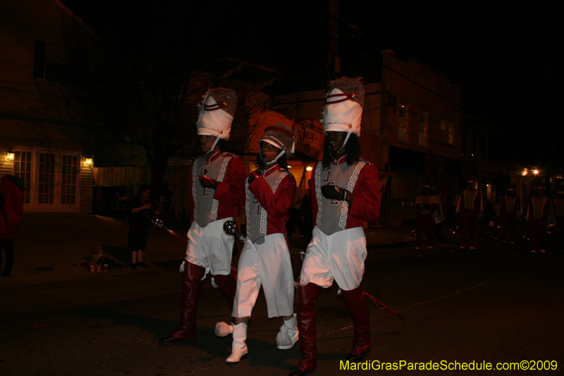 Mystic-Krewe-of-Druids-2009-New-Orleans-Mardi-Gras-0197