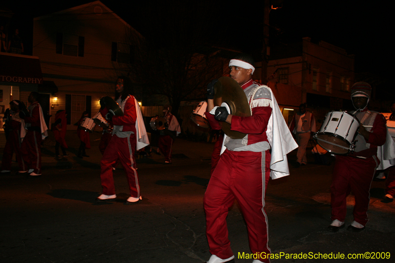 Mystic-Krewe-of-Druids-2009-New-Orleans-Mardi-Gras-0202