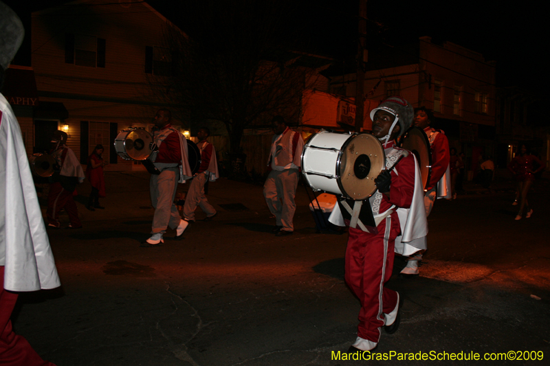 Mystic-Krewe-of-Druids-2009-New-Orleans-Mardi-Gras-0203