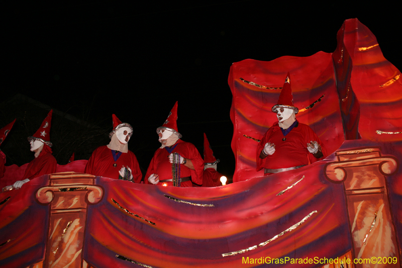 Mystic-Krewe-of-Druids-2009-New-Orleans-Mardi-Gras-0220