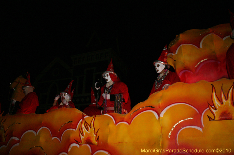 Mystic-Krewe-of-Druids-2010-presents-Druid-Holes-5755