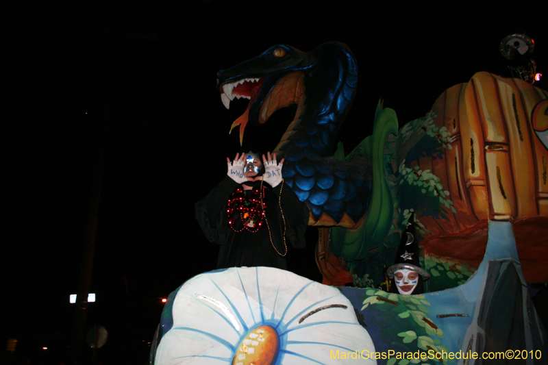 Mystic-Krewe-of-Druids-2010-presents-Druid-Holes-5805