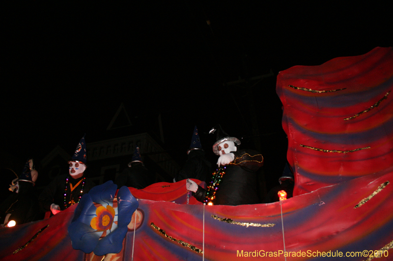 Mystic-Krewe-of-Druids-2010-presents-Druid-Holes-5821