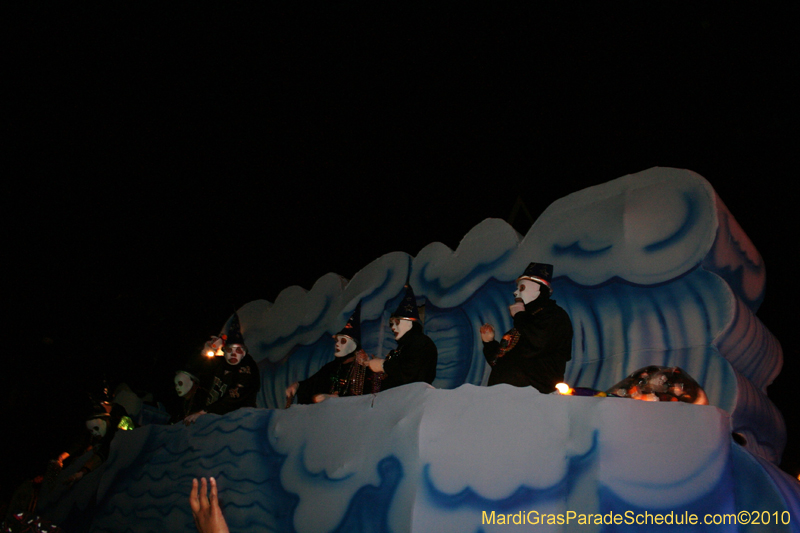 Mystic-Krewe-of-Druids-2010-presents-Druid-Holes-5826