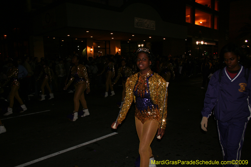 Krewe-of-Endymion-2009-presents-Tales-of-Sleep-and-Dreams-Mardi-Gras-New-Orleans-Super-Krewe-0921