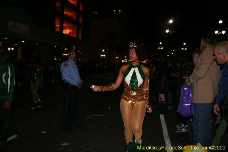 Krewe-of-Endymion-2009-presents-Tales-of-Sleep-and-Dreams-Mardi-Gras-New-Orleans-Super-Krewe-2106