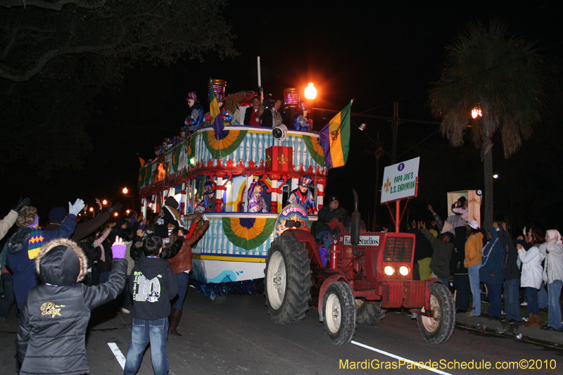 Krewe-of-Endymion-2010-Mardi-Gras-New-Orleans-8297