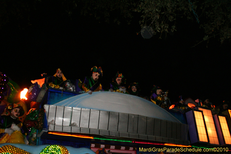 Krewe-of-Endymion-2010-Mardi-Gras-New-Orleans-8334