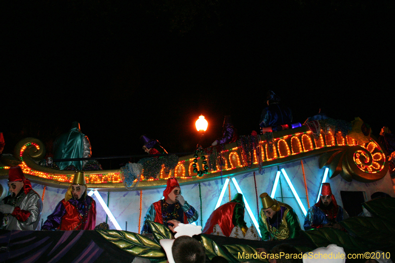 Krewe-of-Endymion-2010-Mardi-Gras-New-Orleans-8380